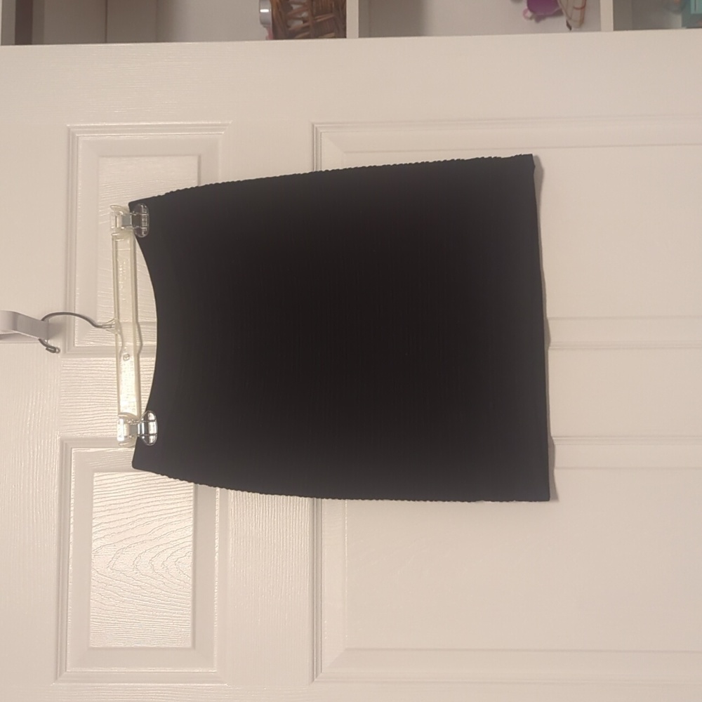 Black skirt for women